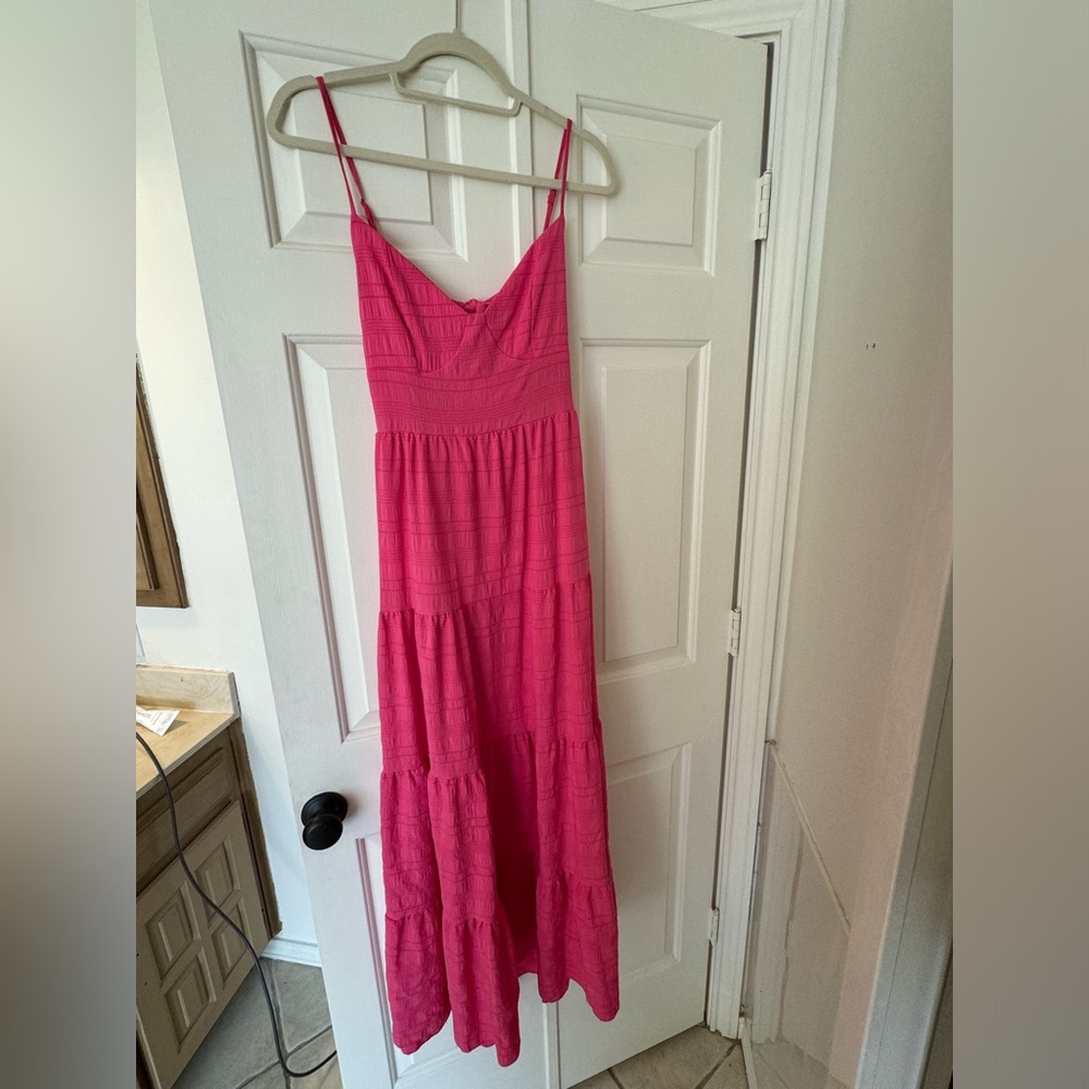 Elegant Pink Maxi Dress